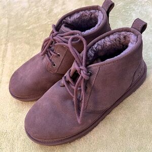 EUC UGG Neumel chukka gray boots sz 8